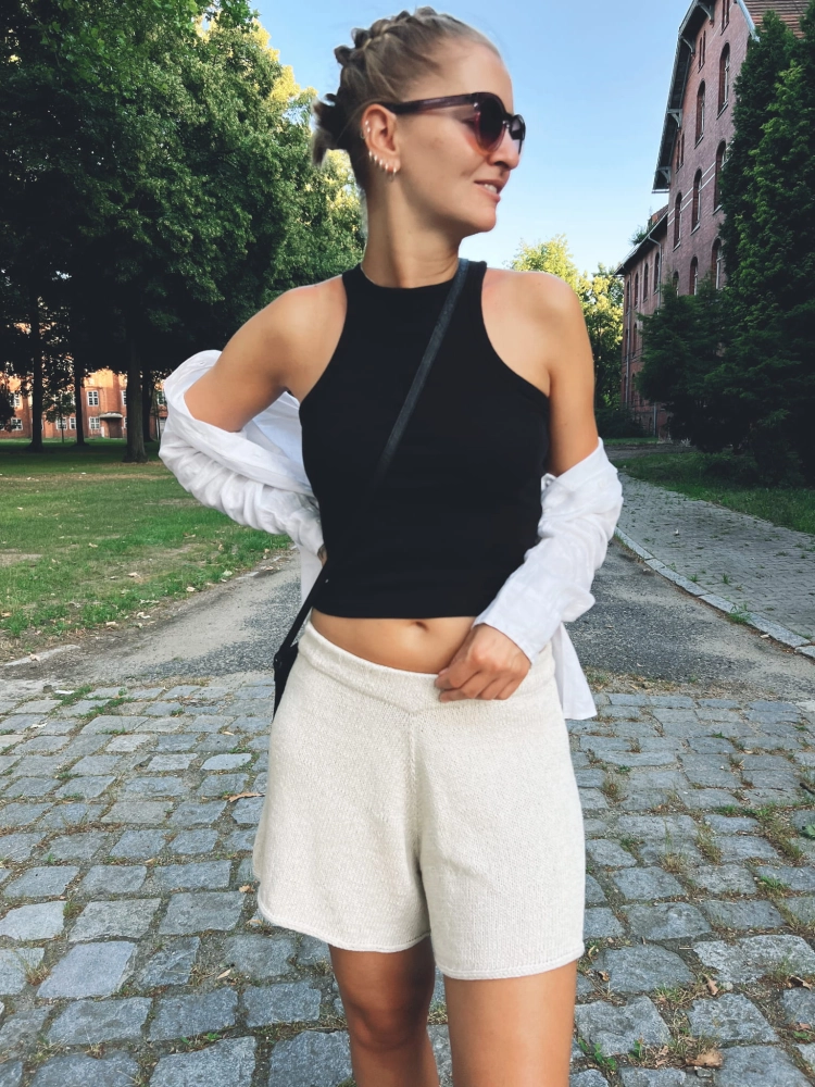 Summer Shorts. Wzór na druty [PL]
