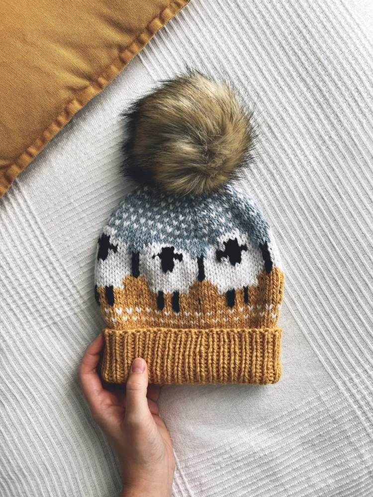 Sheepy Hat. Wzór na druty [PL]